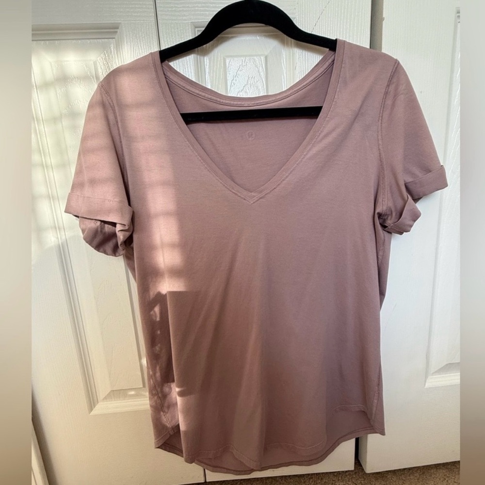 Lululemon V-Neck Love Tee